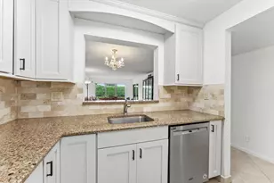 5635 Queen Palm Ct, Delray Beach, FL 33484 - Photo 4
