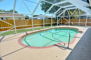 943 SE Browning Ave, Port Saint Lucie, FL 34983 - Photo 2