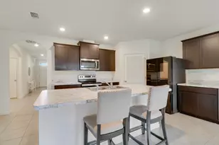643 NW Riverside Dr, Port Saint Lucie, FL 34983 - Photo 18