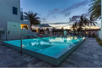 221 Shore Court, Lauderdale by the Sea, FL 33308 - Photo 8