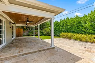 4610 Pine Tree Dr, Delray Beach, FL 33445 - Photo 10