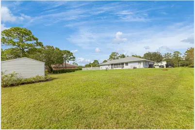 10611 Pine Needle Drive, Fort Pierce, FL 34945 - Photo 22
