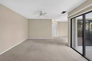 350 Prestwick Cir, Palm Beach Gardens, FL 33418 - Photo 12