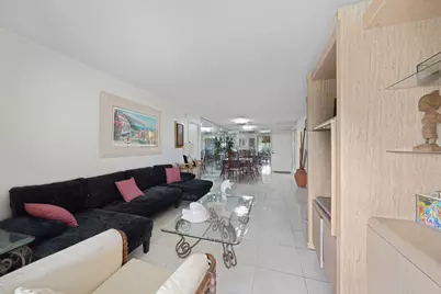 1200 Saint Charles Place #509, Pembroke Pines, FL 33026 - Photo 6