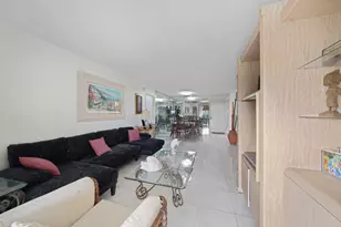 1200 St Charles Pl, Pembroke Pines, FL 33026 - Photo 6