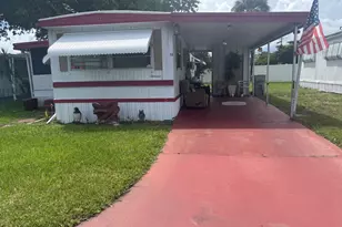 13 Havenwood Dr, Pompano Beach, FL 33064 - Photo 2