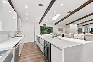 11601 SW 21st Ct, Davie, FL 33325 - Photo 16