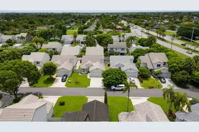2974 Torrey Pine Lane, Lake Worth, FL 33462 - Photo 4