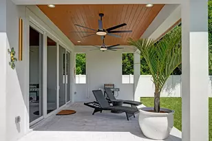 202 SE 4th St, Delray Beach, FL 33483 - Photo 38