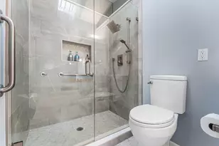 559 NW 38th Terrace, Deerfield Beach, FL 33442 - Photo 20