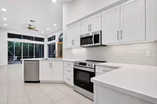 6842 Fairway Lakes Dr, Boynton Beach, FL 33472 - Photo 40
