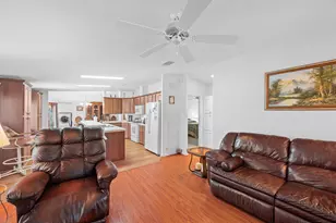 8185 14th Hole Dr, Port Saint Lucie, FL 34952 - Photo 18