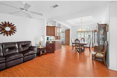 8185 14th Hole Drive, Port Saint Lucie, FL 34952 - Photo 10
