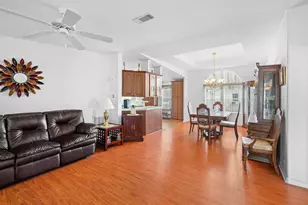 8185 14th Hole Dr, Port Saint Lucie, FL 34952 - Photo 10