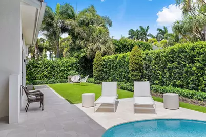 2212 Acorn Palm Road, Boca Raton, FL 33432 - Photo 10