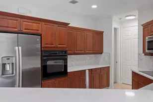 2742 Kinsington Cir, Weston, FL 33332 - Photo 12
