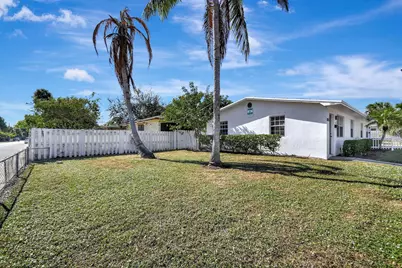 1001 S L Street #1 & 2, Lake Worth Beach, FL 33460 - Photo 14