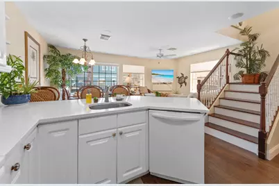 37 Nettles Boulevard, Jensen Beach, FL 34957 - Photo 12