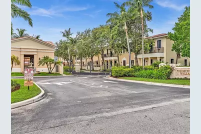 2514 Venetian Court #2514, Boynton Beach, FL 33426 - Photo 2