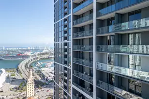 601 NE 1st Ave, Miami, FL 33132 - Photo 28