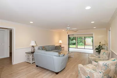 2918 SE Fairway W, Stuart, FL 34997 - Photo 12