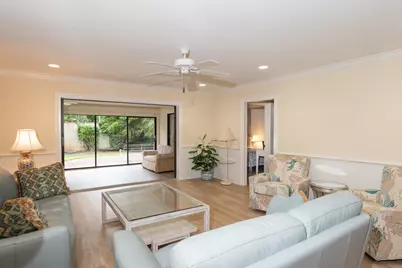 2918 SE Fairway W, Stuart, FL 34997 - Photo 10