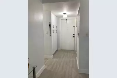 8300 Sunrise Lakes Boulevard #206, Sunrise, FL 33322 - Photo 18