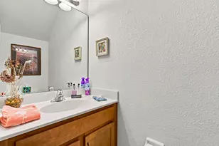 953 Northeast Trailside Run, Port Saint Lucie, FL 34983 - Photo 12