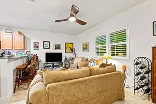 953 Northeast Trailside Run, Port Saint Lucie, FL 34983 - Photo 10