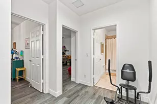 953 Northeast Trailside Run, Port Saint Lucie, FL 34983 - Photo 22
