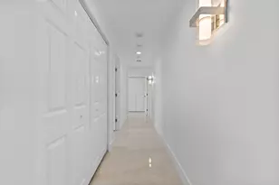 100 S Birch Rd, Fort Lauderdale, FL 33316 - Photo 22