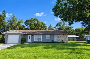 7402 Lakeland Blvd, Fort Pierce, FL 34951 - Photo 2