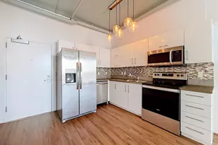 444 NE 30th Street NE, Miami, FL 33137 - Photo 8