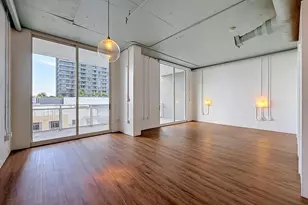 444 NE 30th Street NE, Miami, FL 33137 - Photo 12