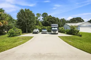 1901 SW Yellowtail Ave, Port Saint Lucie, FL 34953 - Photo 40