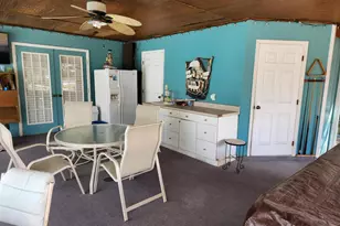 728 N Fischer Cir, Sebastian, FL 32958 - Photo 18