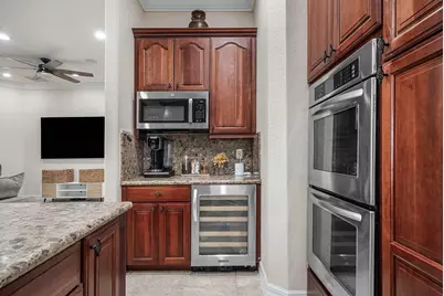 3446 Princeton Drive, Wellington, FL 33414 - Photo 10