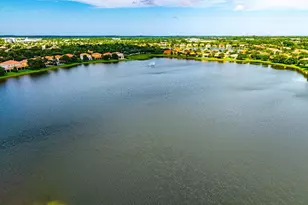 3446 Princeton Dr, Wellington, FL 33414 - Photo 38