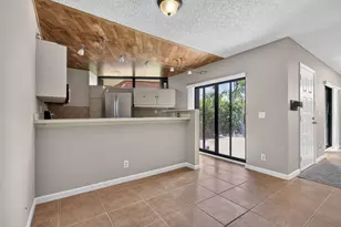3659 Victoria Dr, West Palm Beach, FL 33406 - Photo 8