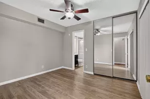 3659 Victoria Dr, West Palm Beach, FL 33406 - Photo 12