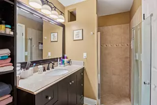 204 Meadows Dr, Boynton Beach, FL 33436 - Photo 18