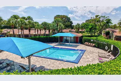 204 Meadows Drive, Boynton Beach, FL 33436 - Photo 36