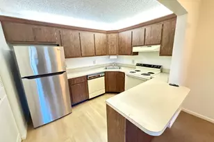 418 Pine Glen Ln, Greenacres, FL 33463 - Photo 8