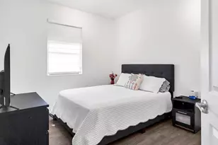 3548 W 88th St, Hialeah, FL 33018 - Photo 26