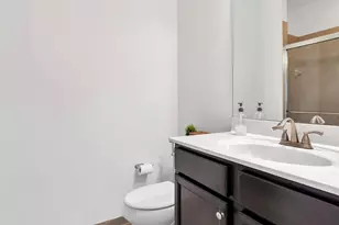 3548 W 88th St, Hialeah, FL 33018 - Photo 38
