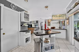 11078 Delta Cir, Boca Raton, FL 33428 - Photo 10