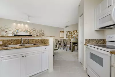 630 S Sapodilla Avenue S #411, West Palm Beach, FL 33401 - Photo 4