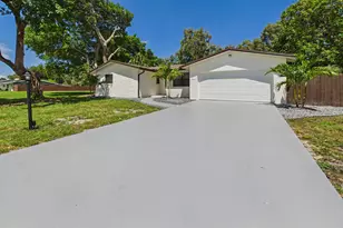 520 NW 43rd Ave, Plantation, FL 33317 - Photo 1