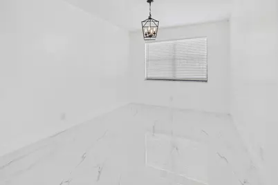 520 NW 43rd Avenue, Plantation, FL 33317 - Photo 18