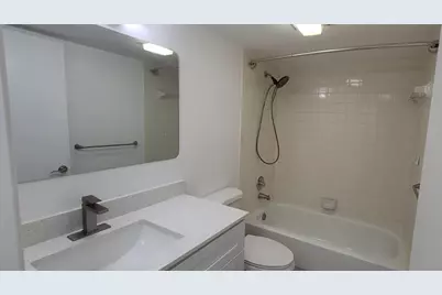 1200 SW 124th #105-O, Pembroke Pines, FL 33027 - Photo 26